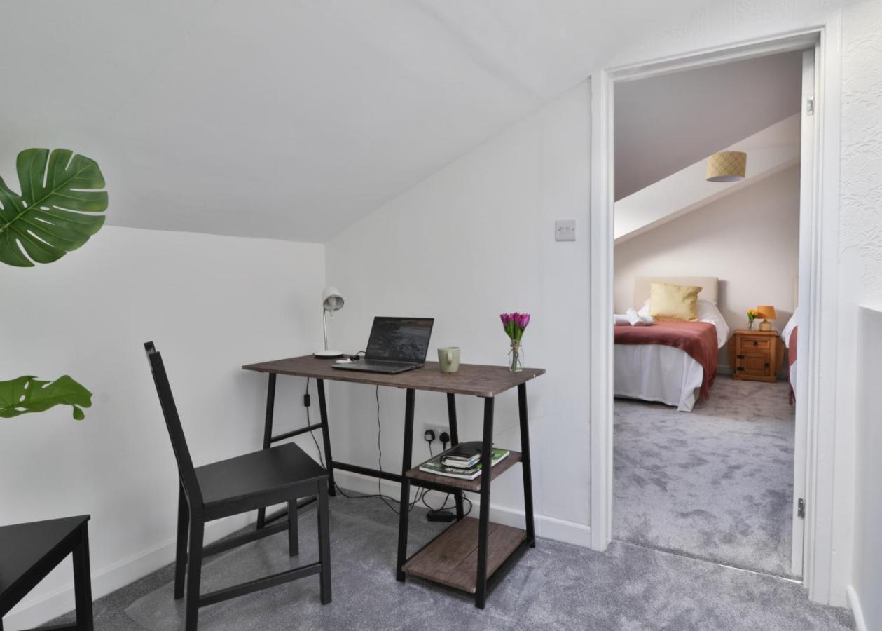 Villa Rumney House à Cardiff Extérieur photo